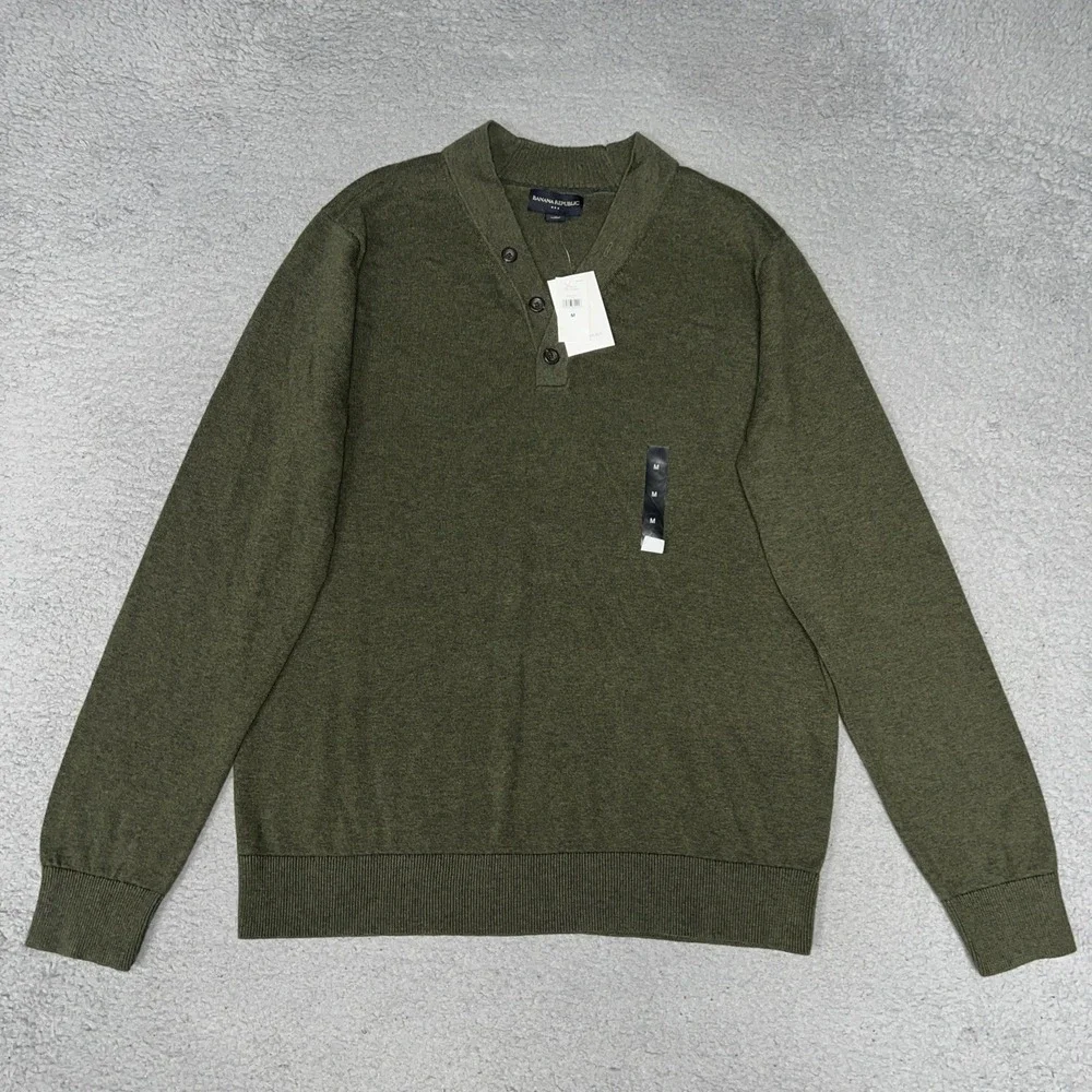 NWT Banana Republic Sweater Men Sz M Olive Green Henley Button Placket 2012